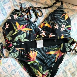 Kona Sol Tropical Floral Bikini Small Bottom D/DD Top Excellent Condition!